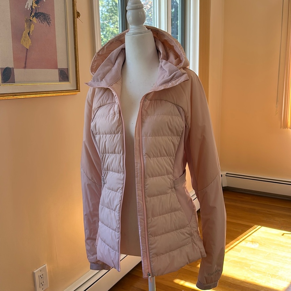 lululemon athletica Light Pink Hooded Packable Jacket